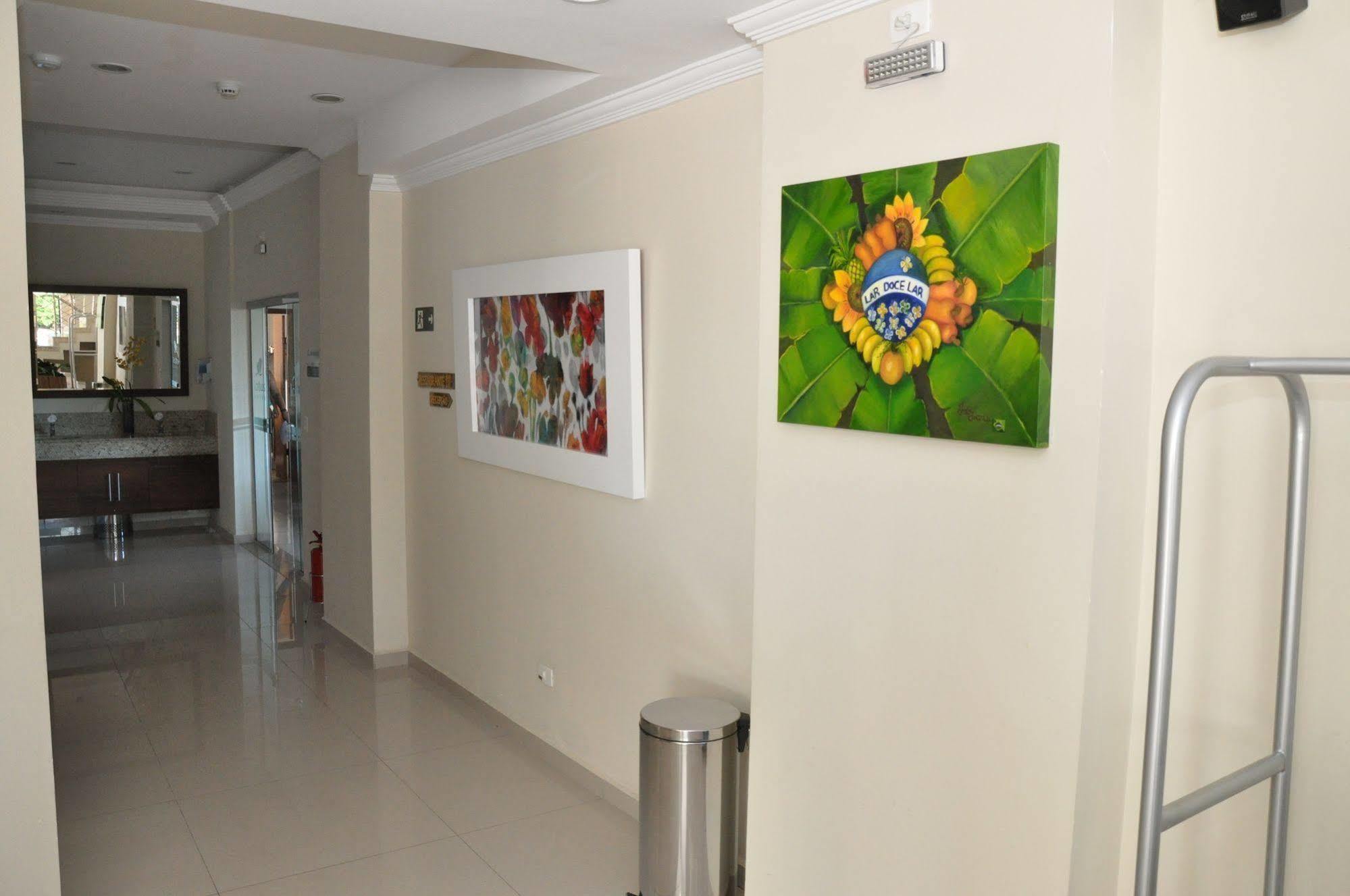 Lotus Hotel Guaratinguetá Buitenkant foto